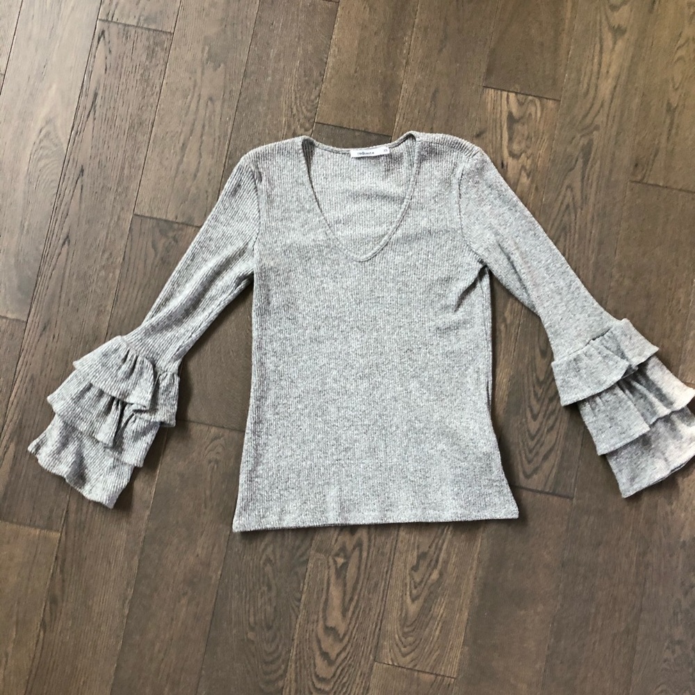 Red Haute Bell sleeved sweater